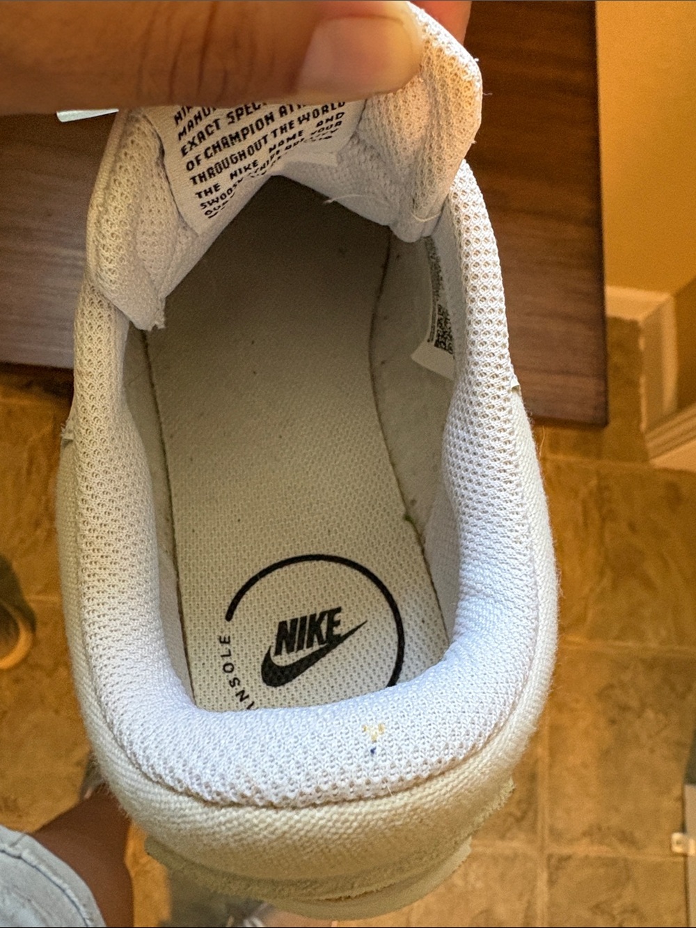 Nike White Sneakers with Swoosh Logo - Picture 3 of 8